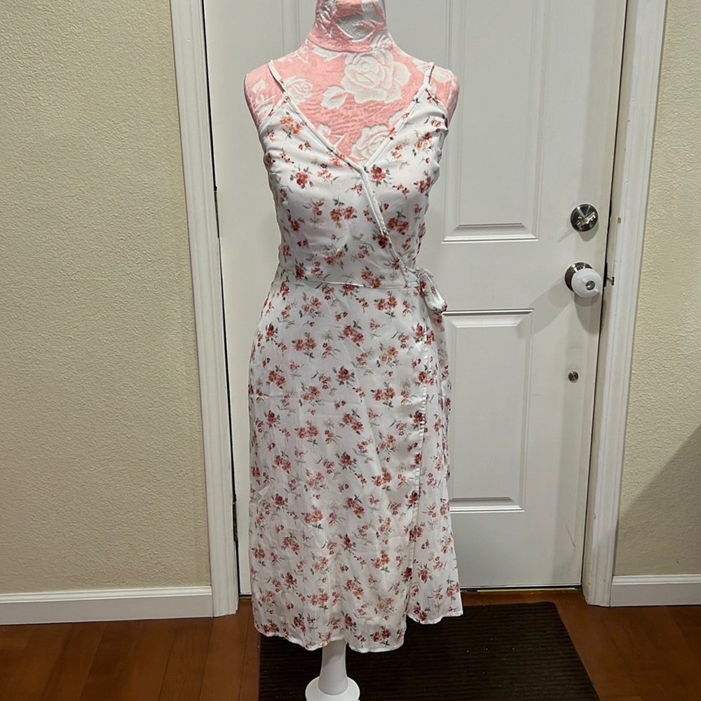 Flower wrap dress